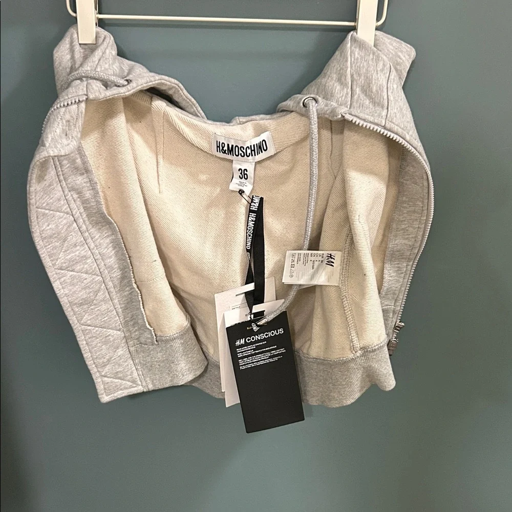 H&Moschino Light Gray Casual Skirt BRAND NEW W/ TAGS LIMITED EDITION RARE Size 4 - Picture 14 of 14